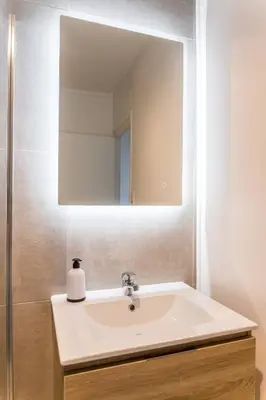 Salle de bains dans l'établissement @ Comme chez vous @ Proche gare et centre historique