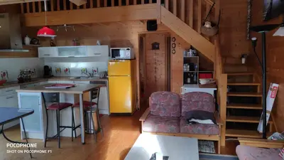 Cuisine ou kitchenette dans l'établissement Chalet vue sur lac