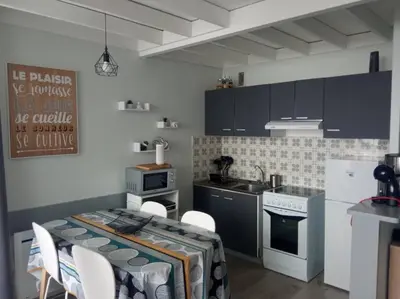 Cuisine ou kitchenette dans l'établissement Chez Loïc et Mélanie