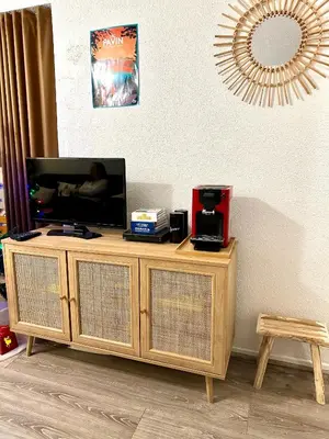 Télévision ou salle de divertissement dans l'établissement Appartement cosy Centre station de Super Besse pour 2 à 6 personnes