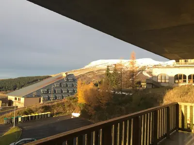 Vue générale sur la montagne ou vue sur la montagne depuis l'appartement