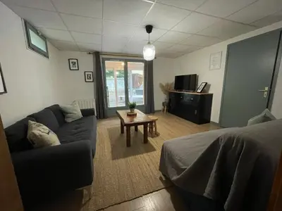 Télévision ou salle de divertissement dans l'établissement Appartement 4 personnes - CHALET COSY Mont Dore